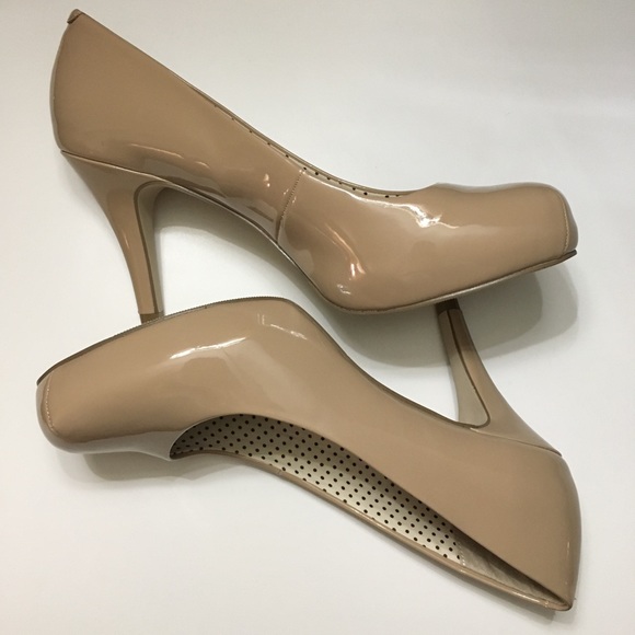 Madden Girl Nude Heels - Picture 1 of 5